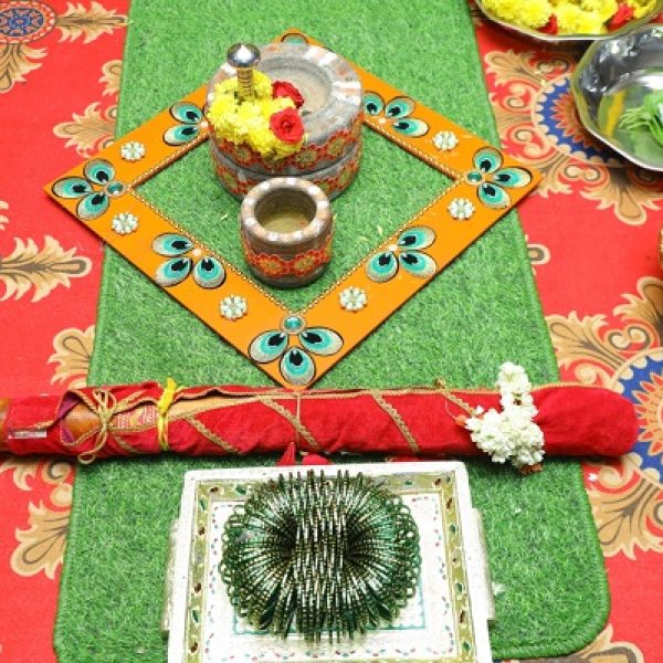 Hoovelya uttaradi Mutt